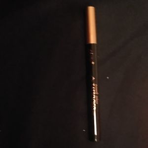 I don't know how to use this type of eyeliner